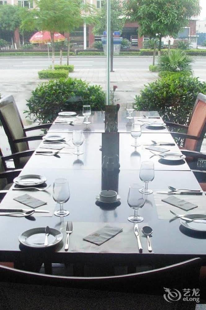Hotel Wanyi Dongguan  Exterior foto