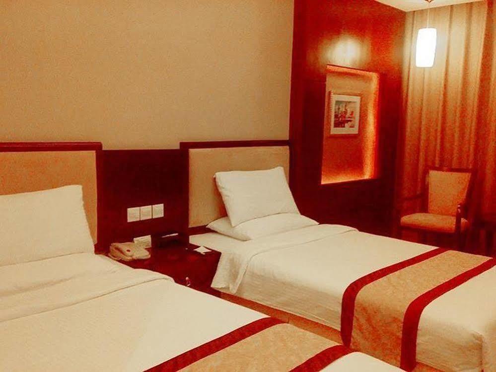 Hotel Wanyi Dongguan  Exterior foto